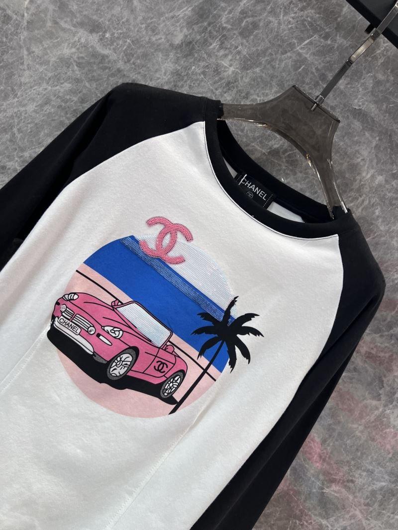 Chanel T-Shirts